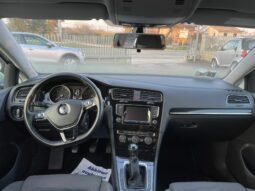 
 Volkswagen Golf VII 1.6 tdi Highline full									