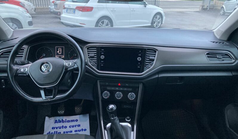 
 Volkswagen T-Roc 1.6 tdi Style full									