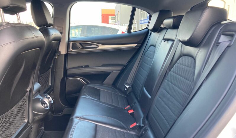 
 Alfa Romeo Stelvio 2.2 t Business rwd 180cv auto full									