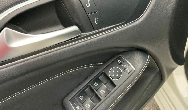 
 Mercedes-Benz B 180 d (cdi) Sport full									