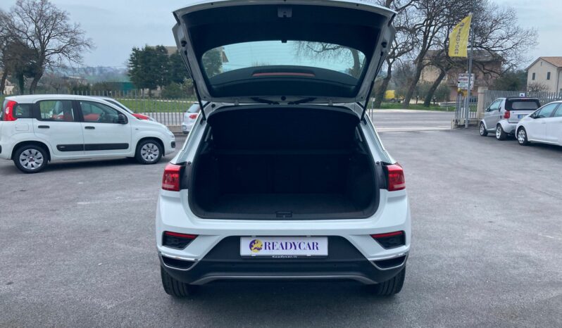 
 Volkswagen T-Roc 1.6 tdi Style full									