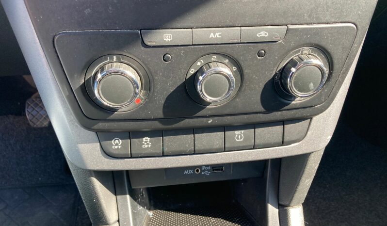 
 Skoda Yeti 2.0 tdi Easy 110cv E6 AUTOCARRO N1 PREZZO IVA ESCLUSA full									