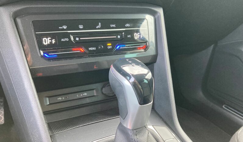 
 Volkswagen Tiguan II 2021 1.5 tsi Life 150cv dsg full									