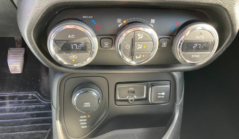 
 Jeep Renegade 2.0 mjt Limited 4wd 140cv full									