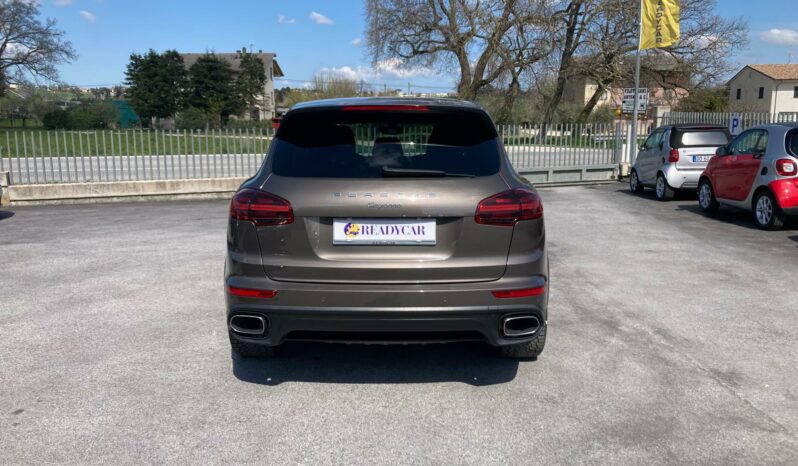 
 Porsche Cayenne 3.0 tiptronic full									