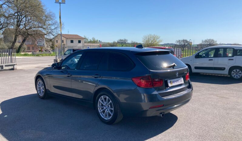 
 BMW 318 d Touring full									