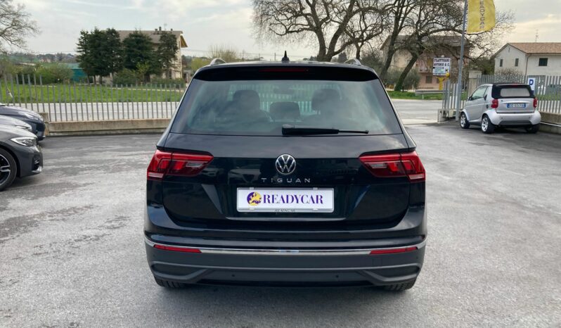 
 Volkswagen Tiguan II 2021 1.5 tsi Life 150cv dsg full									