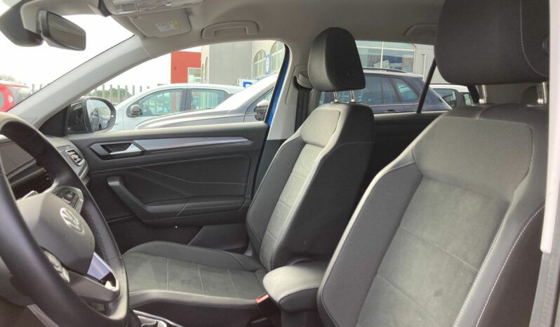 
 Volkswagen T-Roc 1.0 tsi Style 110cv full									