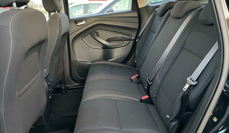 
 Ford Kuga 1.5 tdci Business s&s full									