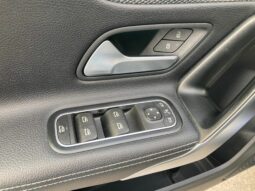 
 Mercedes-Benz A 180 d Sport auto full									