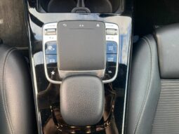 
 Mercedes-Benz A 180 d Sport auto full									