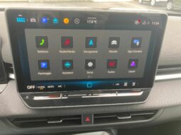 
 Volkswagen T-Roc 1.5 etsi Life 115cv dsg full									