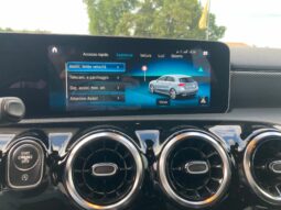 
 Mercedes-Benz A 180 d Sport auto full									