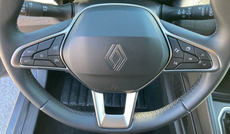 
 Renault Clio 1.0 tce Techno 90cv full									