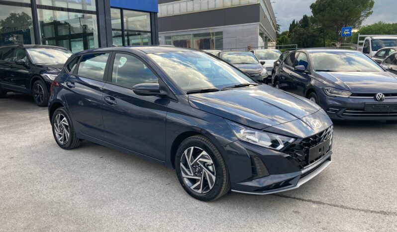 
 Hyundai i20 1.0 t-gdi Connectline 90cv mt full									