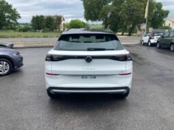 
 Volkswagen T-Roc 1.5 etsi Life 115cv dsg full									