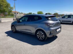 
 Renault Clio 1.0 tce Techno 90cv full									