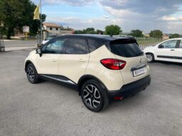 
 Renault Captur 1.5 dci Wave s&s full									