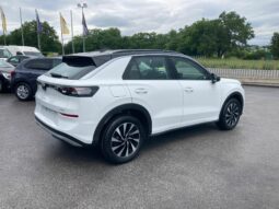 
 Volkswagen T-Roc 1.5 etsi Life 115cv dsg full									