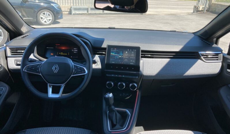 
 Renault Clio 1.0 tce Techno 90cv full									