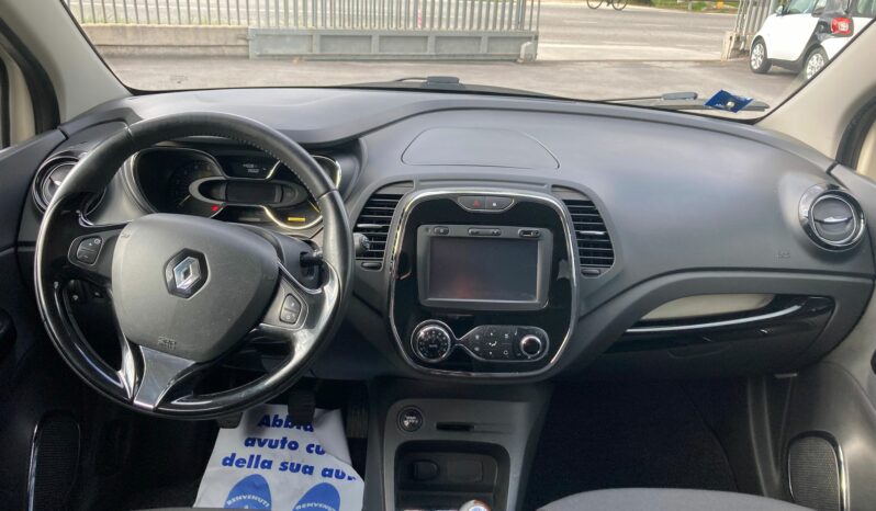 
 Renault Captur 1.5 dci Wave s&s full									