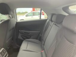 
 Volkswagen T-Roc 1.5 etsi Life 115cv dsg full									