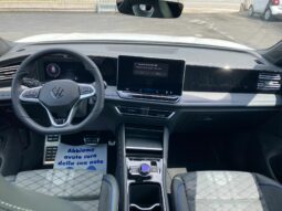 
 Volkswagen Tiguan 1.5 etsi R-Line Plus 150cv dsg full									