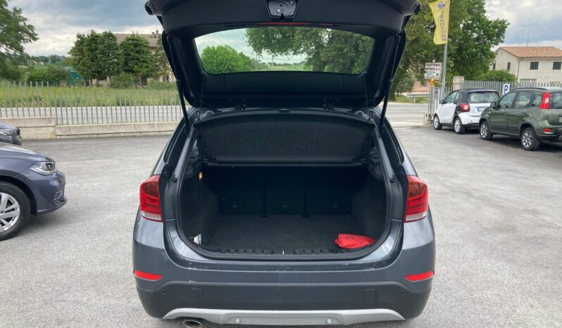 
 BMW X1 xdrive18d my12 full									