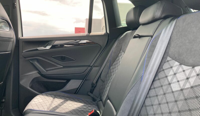 
 Volkswagen Tiguan 1.5 etsi R-Line Plus 150cv dsg full									