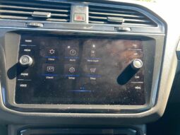 
 Volkswagen Tiguan 2.0 tdi R-Line 150cv dsg full									