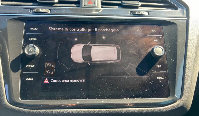 
 Volkswagen Tiguan 2.0 tdi R-Line 150cv dsg full									
