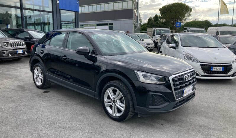 
 Audi Q2 30 2.0 tdi Admired s-tronic full									