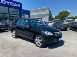 
 Mercedes-Benz ML 320 cdi Sport auto full									