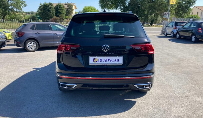 
 Volkswagen Tiguan 2.0 tdi R-Line 150cv dsg full									
