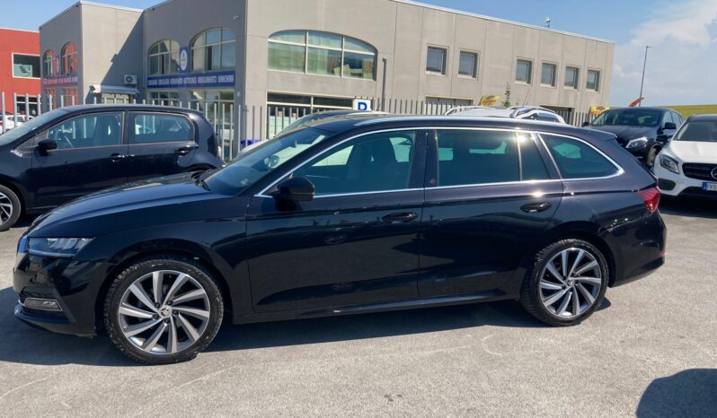 
 Skoda Octavia Wagon 1.5 g-tec Style 130cv dsg full									