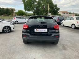 
 Audi Q2 30 2.0 tdi Admired s-tronic full									