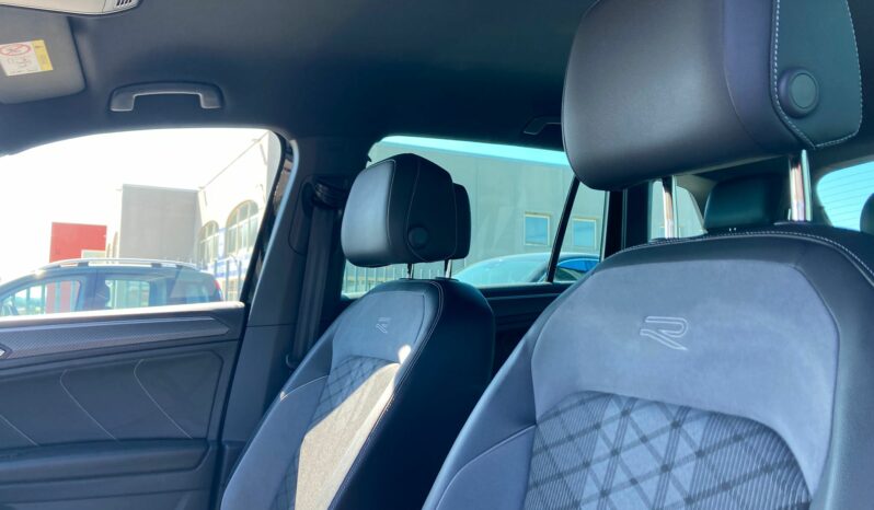 
 Volkswagen Tiguan 2.0 tdi R-Line 150cv dsg full									