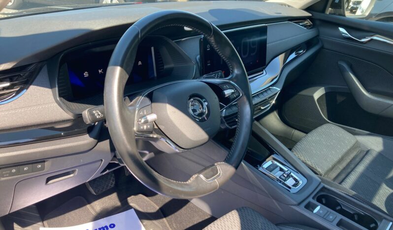 
 Skoda Octavia Wagon 1.5 g-tec Style 130cv dsg full									