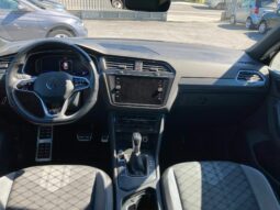 
 Volkswagen Tiguan 2.0 tdi R-Line 150cv dsg full									