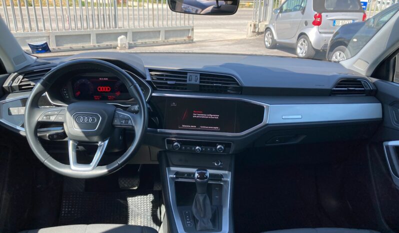 
 Audi Q3 35 2.0 tdi Business Advanced s-tronic full									