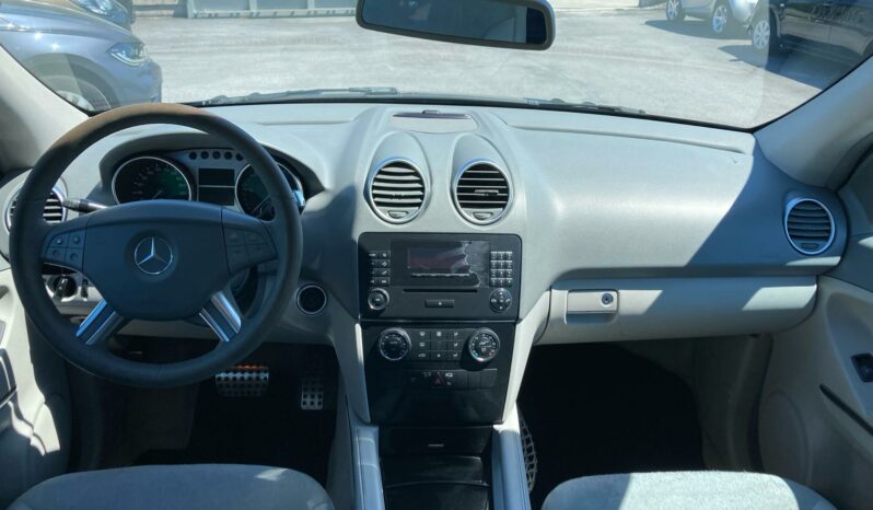 
 Mercedes-Benz ML 320 cdi Sport auto full									