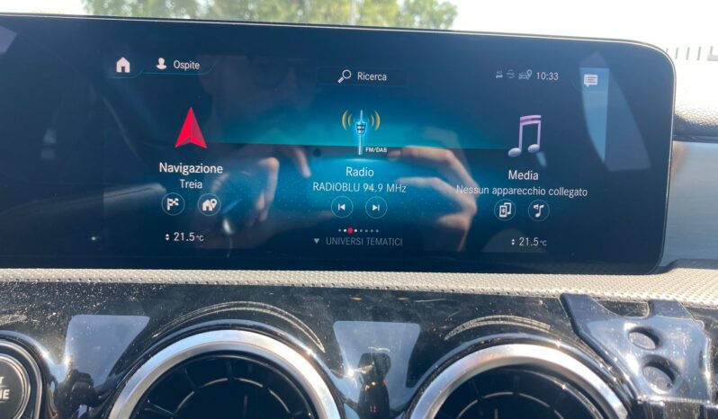 
 Mercedes-Benz A 250 e phev (eq-power) Premium auto full									