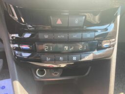 
 Peugeot 2008 1.6 bluehdi Allure s&s full									