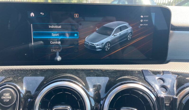 
 Mercedes-Benz A 250 e phev (eq-power) Premium auto full									