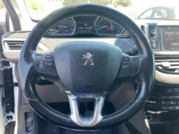
 Peugeot 2008 1.6 bluehdi Allure s&s full									
