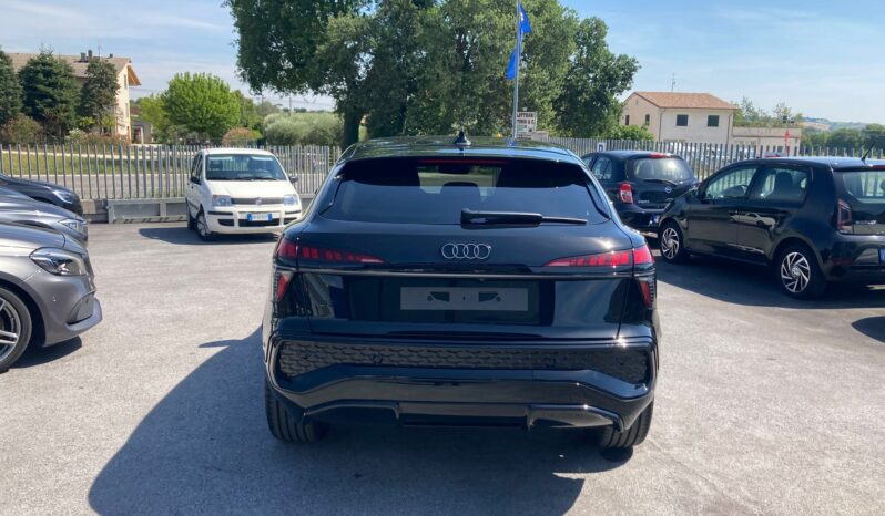 
 Audi Q3 Sportback 2.0 tdi S line edition 150cv s-tronic full									