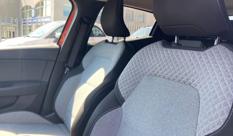 
 Renault Clio 1.0 sce Evolution 65cv full									