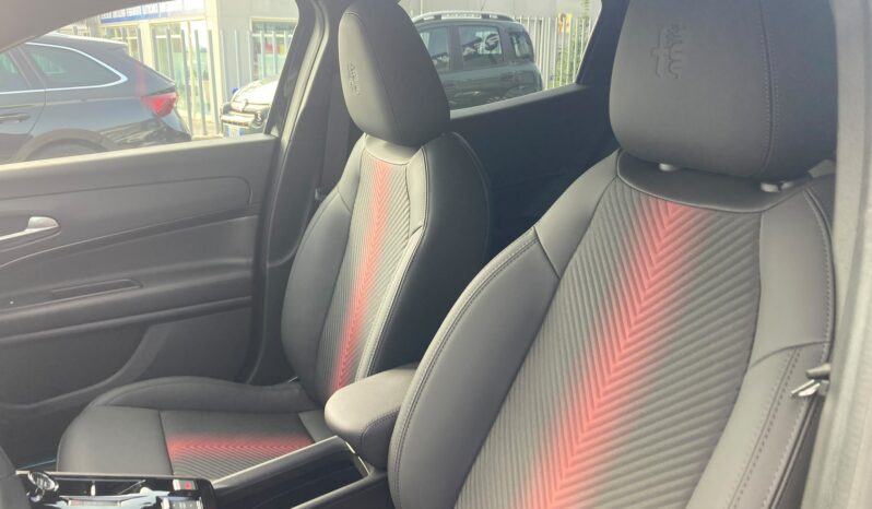 
 Alfa Romeo Junior 1.2 ibrida Ti 145cv edct6 full									