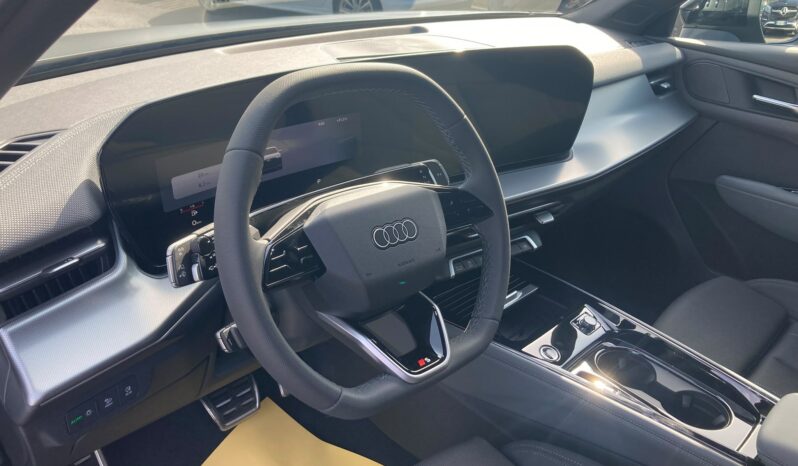 
 Audi Q3 SPB 2.0 tdi S line edition 150cv s-tronic MARRONE MADEIRA OPACO full									