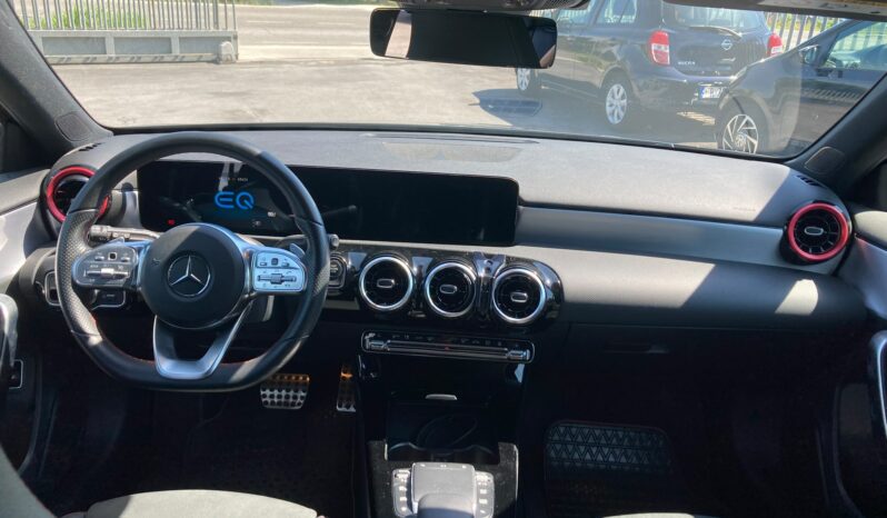 
 Mercedes-Benz A 250 e phev (eq-power) Premium auto full									